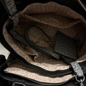 Guess purse